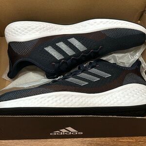 Mens Adidas Fluidflow 2.0 shoes size 13.